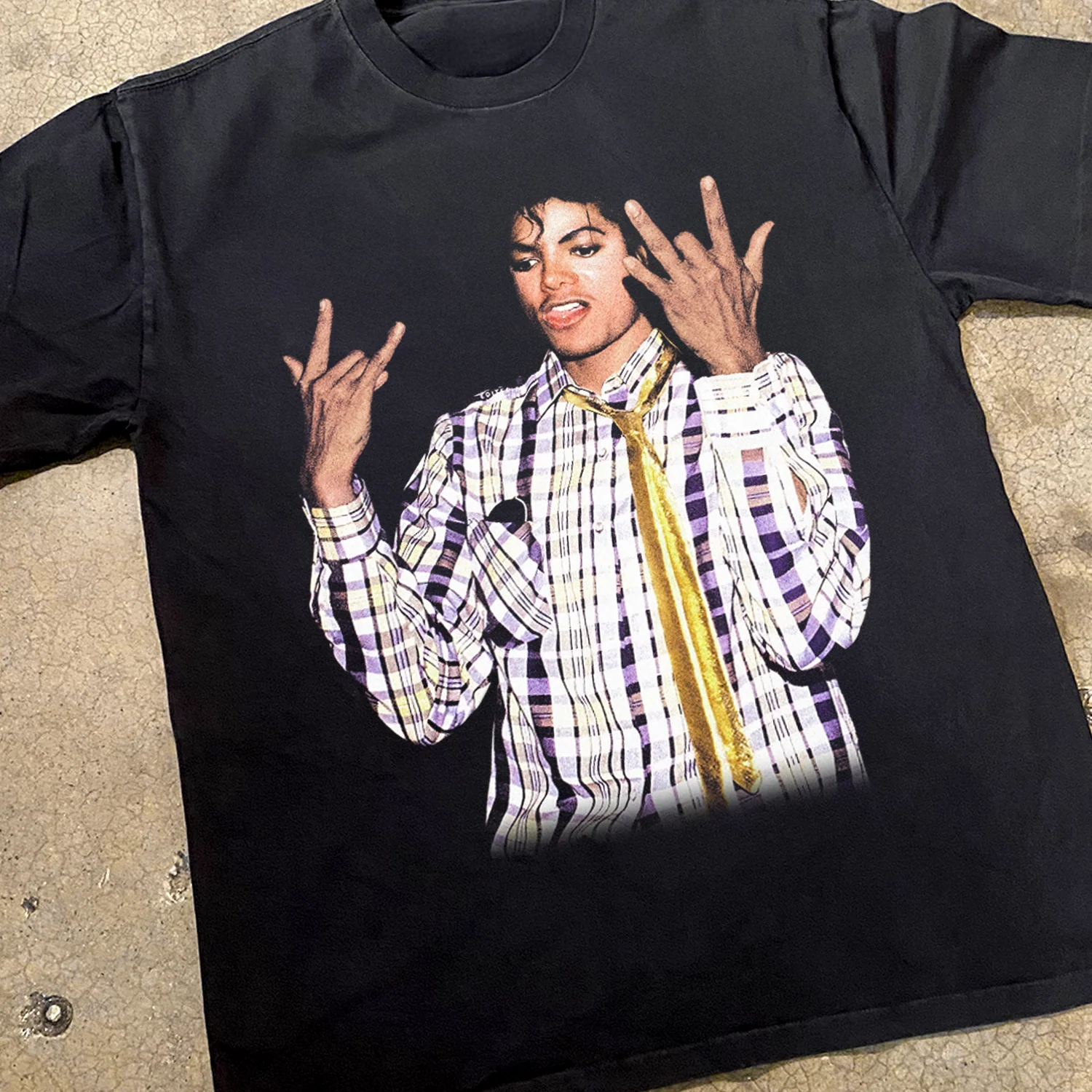 80S Mj 'Throw It Up' Heavy Faded Black Tee - Image 2