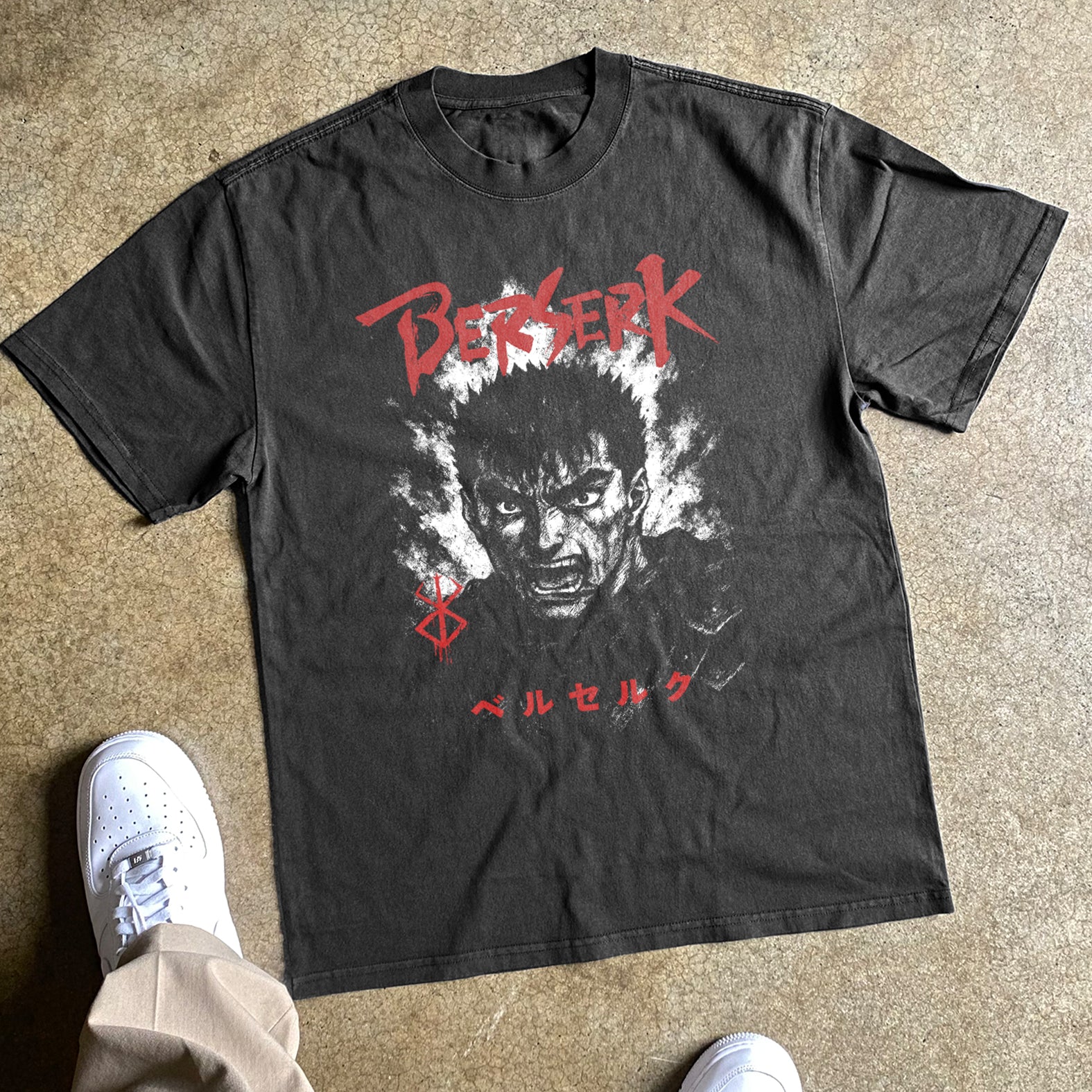 Berserk Heavyweight Black Tshirt - Image 2