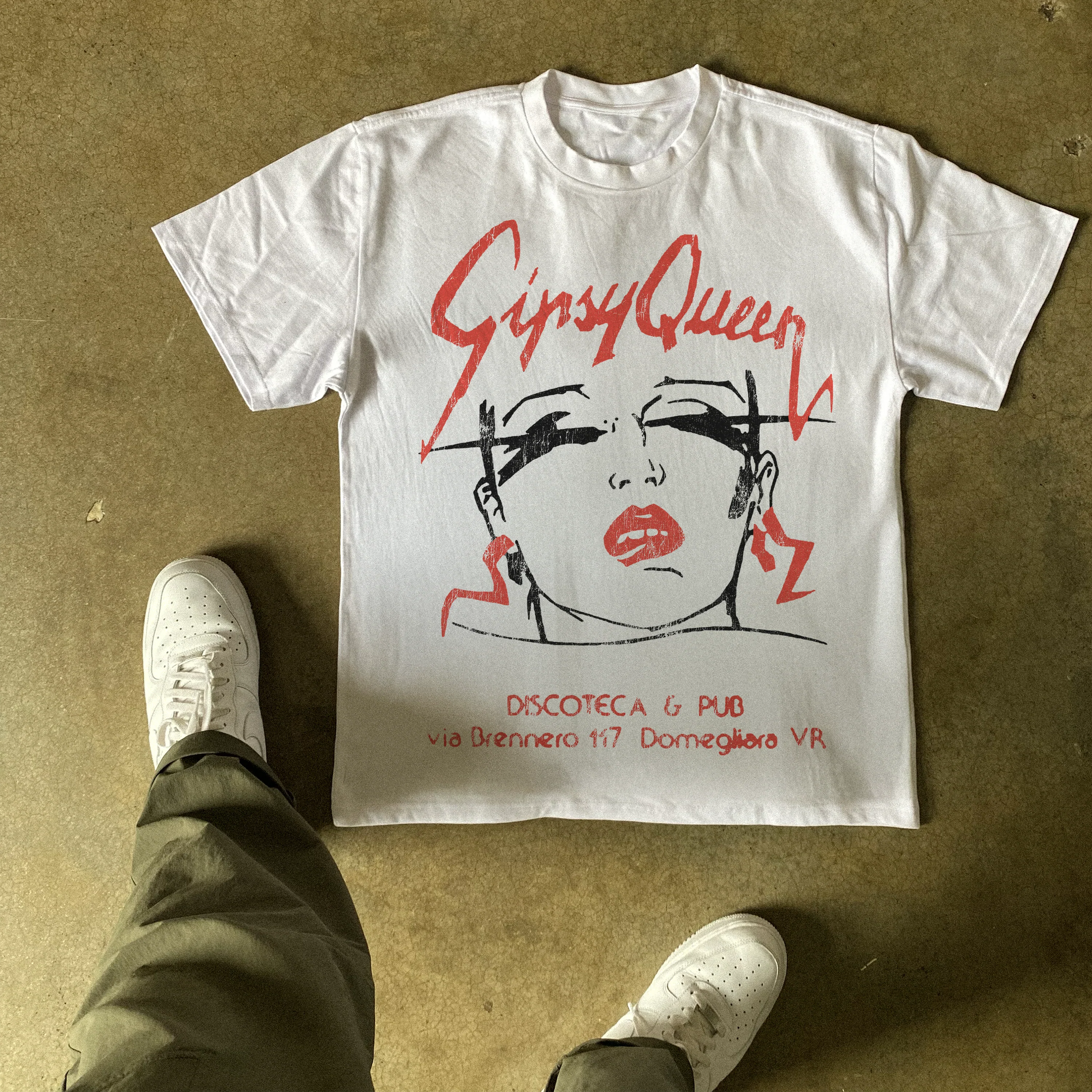Gipsy Queen Heavyweight White T-Shirt - Image 2