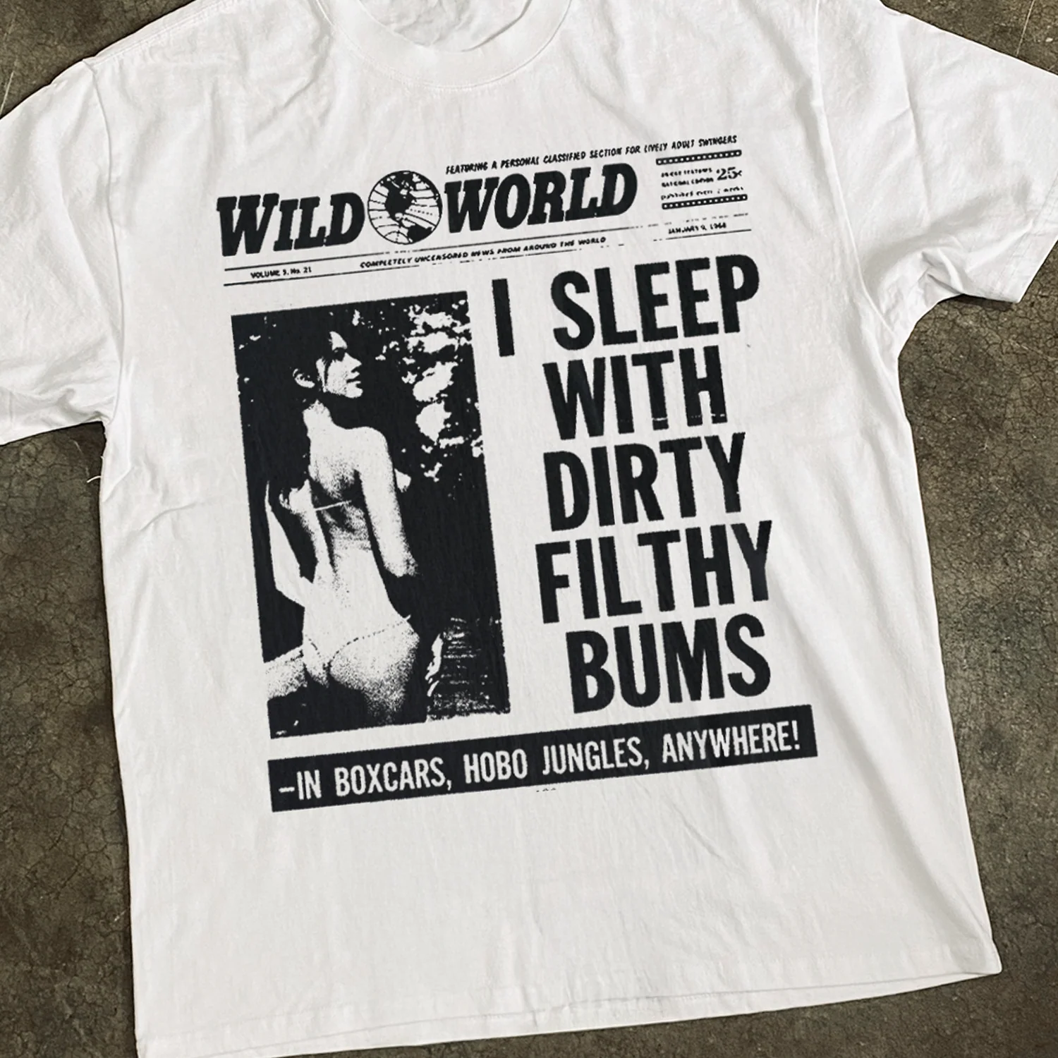 Vintage News 'I Sleep With Dirty Bums' Heavy Faded White Tee - Image 2